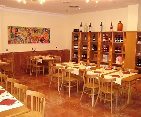 Domo Hotel Vilafranca del Penedes